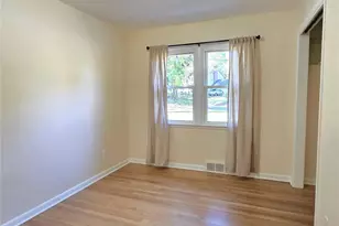 49 Colburn Dr, Poughkeepsie, NY 12603 - Photo 10