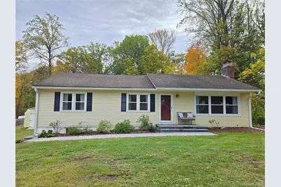 49 Colburn Drive, Poughkeepsie, NY 12603 - Photo 2