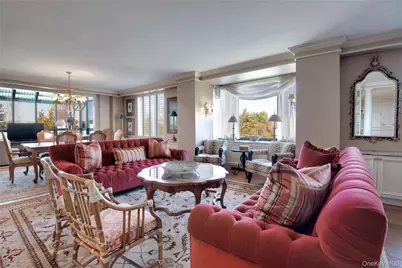 111 Cherry Valley Avenue #PH3, Garden City, NY 11530 - Photo 6