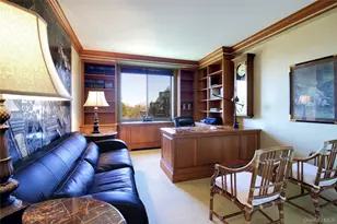 111 Cherry Valley Ave, Garden City, NY 11530 - Photo 20