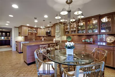 111 Cherry Valley Avenue #PH3, Garden City, NY 11530 - Photo 1