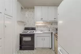 65-36 Wetherole St, Rego Park, NY 11374 - Photo 8