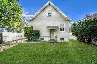 19 4th Avenue, East Rockaway, NY 11518 - Photo 6