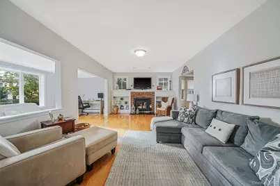 19 4th Avenue, East Rockaway, NY 11518 - Photo 8