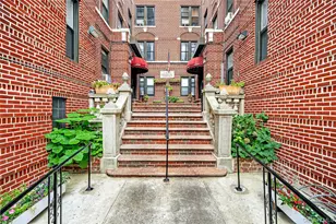 1976 Lafontaine Ave, Bronx, NY 10457 - Photo 4
