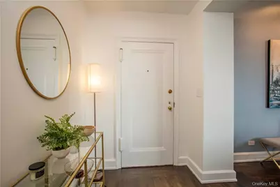 100 Ardsley Avenue W #2L, Irvington, NY 10533 - Photo 2