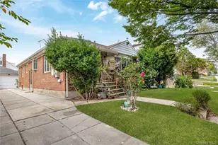 65-32 170th St, Fresh Meadows, NY 11365 - Photo 2