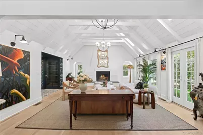 6 East Gate Road, Wainscott, NY 11975 - Photo 6