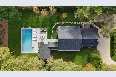 6 East Gate Road, Wainscott, NY 11975 - Photo 20