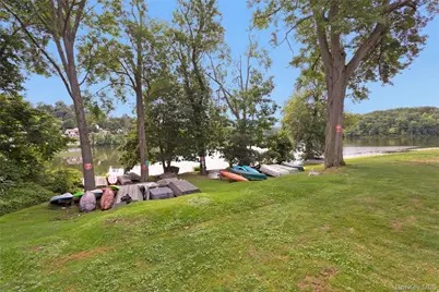 24 Leisure Way, Mohegan Lake, NY 10547 - Photo 26