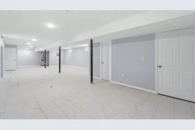 223-12 134th Road, Springfield Gardens, NY 11413 - Photo 12