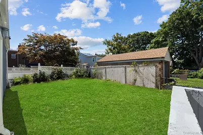 223-12 134th Road, Springfield Gardens, NY 11413 - Photo 14