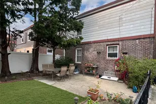47-06 Utopia Pkwy, Flushing, NY 11358 - Photo 14