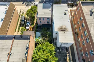 25-14 Crescent St, Astoria, NY 11102 - Photo 18