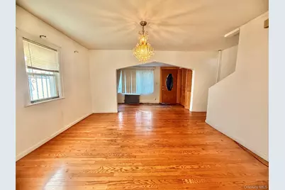 11409 135th Street, Ozone Park, NY 11420 - Photo 6