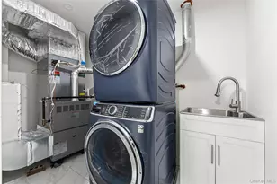 35-22 221st St, Bayside, NY 11361 - Photo 34