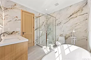 35-22 221st St, Bayside, NY 11361 - Photo 30