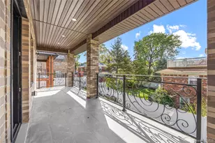 35-22 221st St, Bayside, NY 11361 - Photo 42