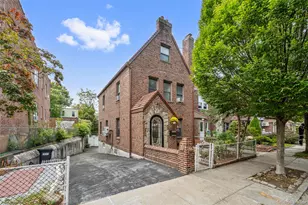 64-38 84th St, Middle Village, NY 11379 - Photo 26