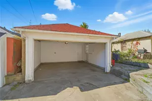 88-40 207th St, Queens Village, NY 11427 - Photo 4