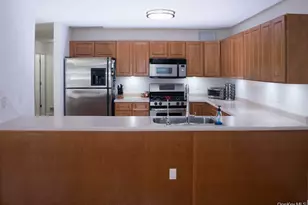 141 Pinebrook Dr, Hyde Park, NY 12538 - Photo 6