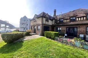 168-15 Powells Cove Blvd, Whitestone, NY 11357 - Photo 4