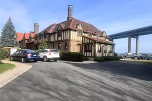 168-15 Powells Cove Blvd, Whitestone, NY 11357 - Photo 6