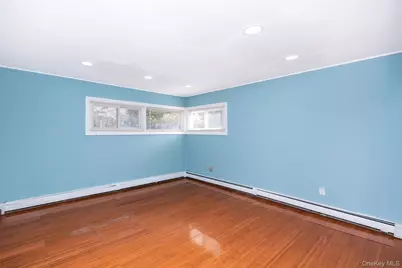 201 Sprucewood Drive, Levittown, NY 11756 - Photo 18