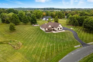 11 Knolls Rd, Wallkill, NY 12589 - Photo 4