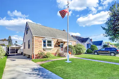 1073 Thomas Avenue, Baldwin, NY 11510 - Photo 30