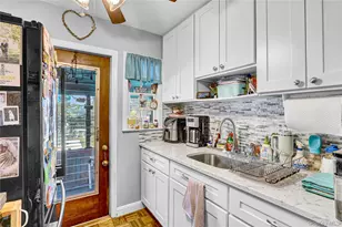 1073 Thomas Ave, Baldwin, NY 11510 - Photo 14