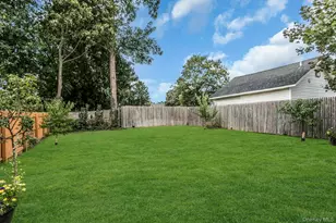 4 W 11th St, Huntington Station, NY 11746 - Photo 20