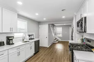 4 W 11th St, Huntington Station, NY 11746 - Photo 8