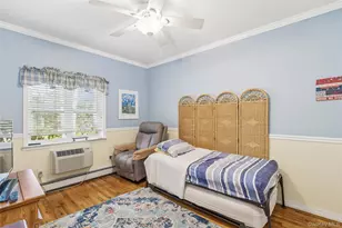 10 Glen Hollow Dr, Holtsville, NY 11742 - Photo 20