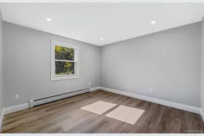 45 Arrowhead Drive, Shirley, NY 11967 - Photo 18