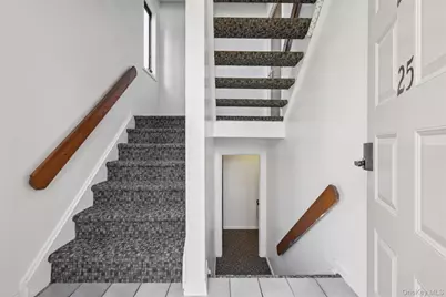 25 Vista Drive, Nanuet, NY 10954 - Photo 4