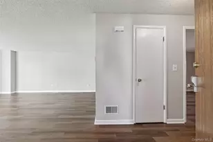 25 Vista Dr, Nanuet, NY 10954 - Photo 10