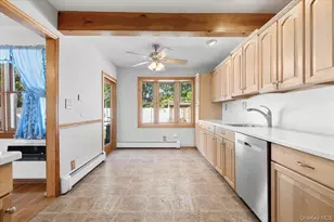 3 Surrey Ln, Bethpage, NY 11714 - Photo 16