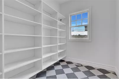 24 Estates Circle, Melville, NY 11747 - Photo 8