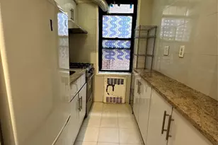 150-30 71st Ave, Kew Gardens, NY 11367 - Photo 4