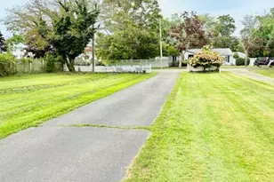 361 Rider Ave, Patchogue, NY 11772 - Photo 8