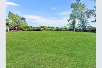 361 Rider Avenue, Patchogue, NY 11772 - Photo 12