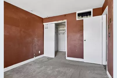 71 Adams Road #E 2A, Central Islip, NY 11722 - Photo 14