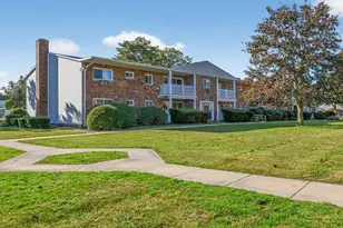 71 Adams Rd, Central Islip, NY 11722 - Photo 2