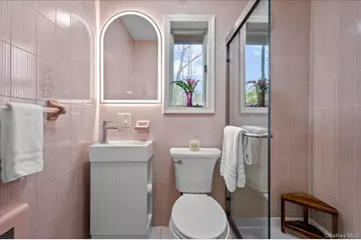 23 Medford Lane, Scarsdale, NY 10583 - Photo 28