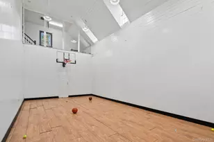 8 Stonegate Ln, Old Brookville, NY 11545 - Photo 38