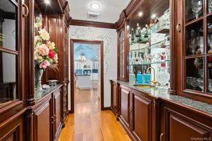 8 Stonegate Ln, Old Brookville, NY 11545 - Photo 14