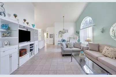 204 Caroline Court, Port Jefferson Station, NY 11776 - Photo 8