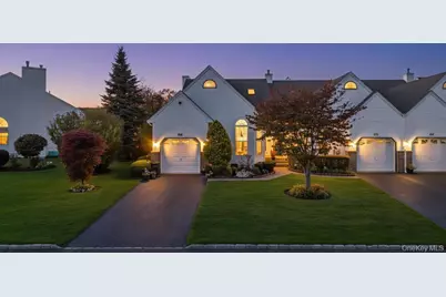 204 Caroline Court, Port Jefferson Station, NY 11776 - Photo 2