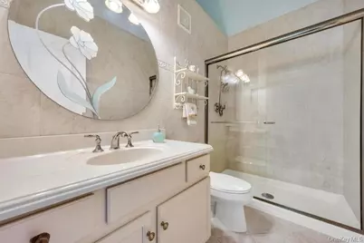204 Caroline Court, Port Jefferson Station, NY 11776 - Photo 22